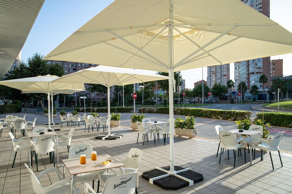 Pierre & Vacances Benidorm Levante Bagian luar foto