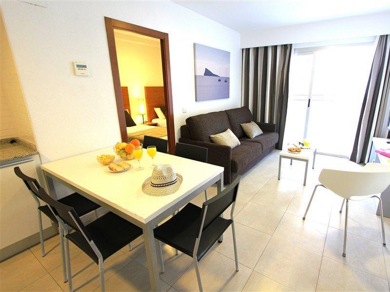 Pierre & Vacances Benidorm Levante Bagian luar foto