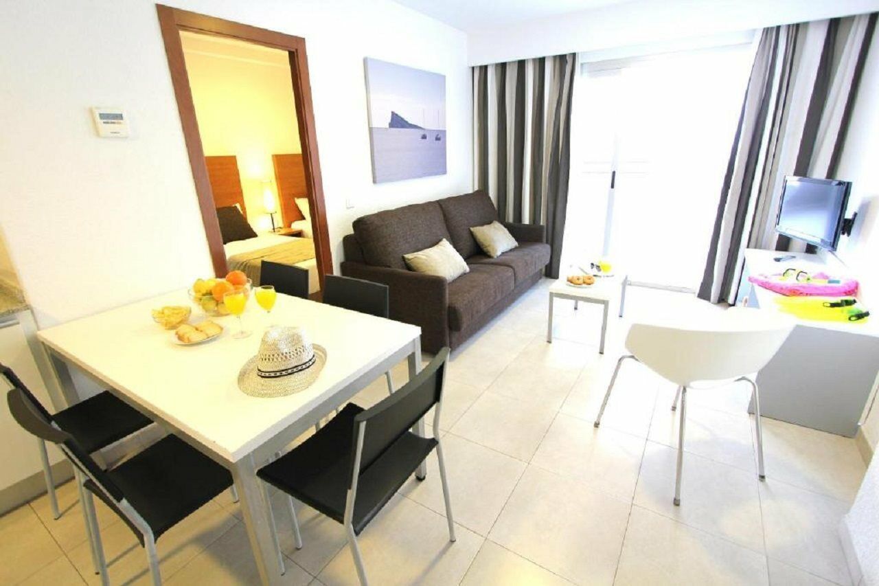 Pierre & Vacances Benidorm Levante Bagian luar foto